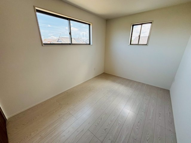 よかタウン／南区元三町３丁目２期／１号棟の洋室