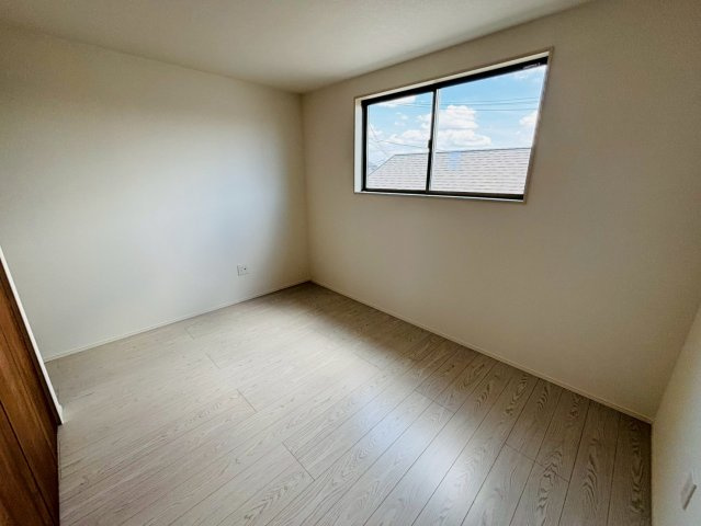 よかタウン／南区元三町３丁目２期／１号棟の洋室