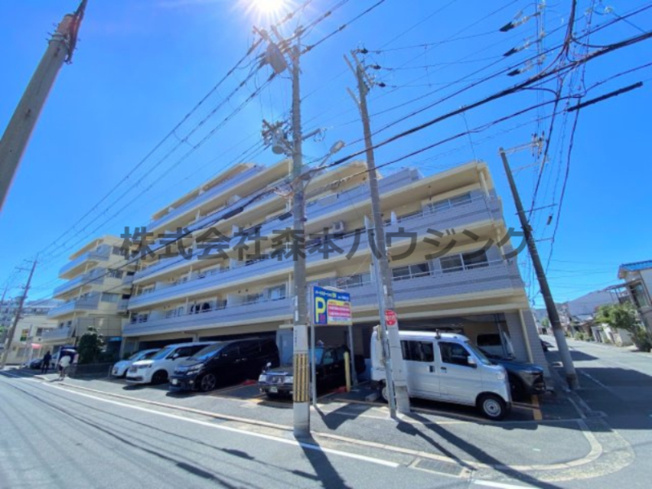 【外観】 | 　ブランドールMIII | 落ち着いた雰囲気の外観です