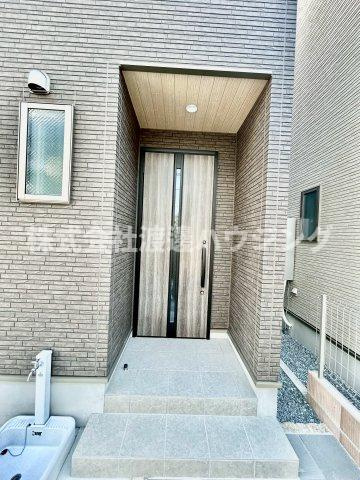 下新庄5丁目新築一戸建のエントランス