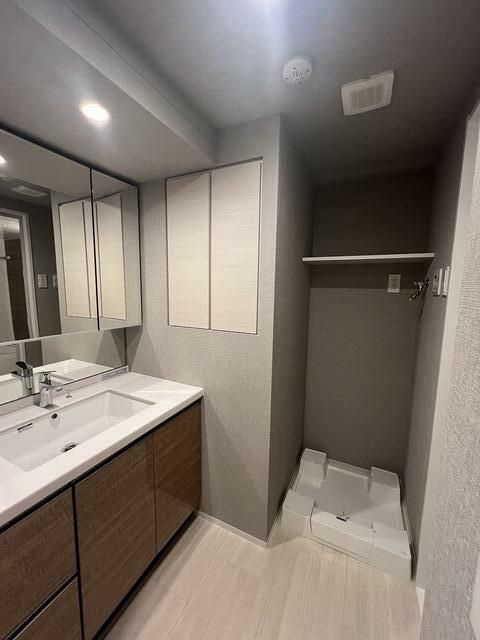 クレストコート錦糸町の独立洗面台