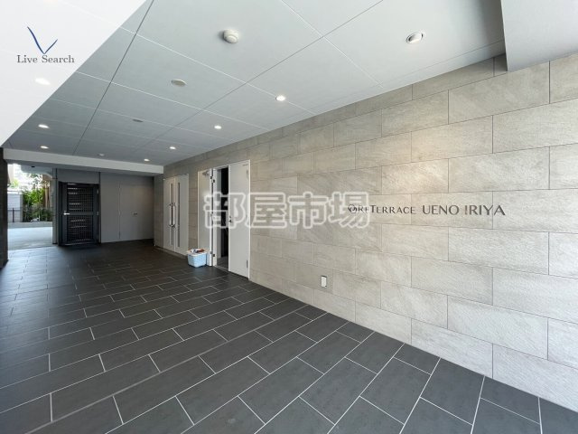 リテラス上野入谷のエントランス|エントランスホール