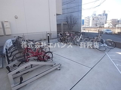 【その他】 | リブリ・シャルマン | 駐輪場完備