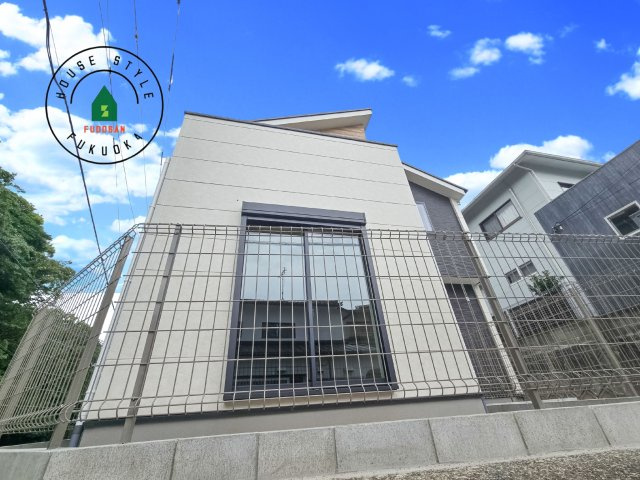 福岡市東区香住ヶ丘5丁目第1-1棟（1号棟）　の外観|デザイン性のある外観です。