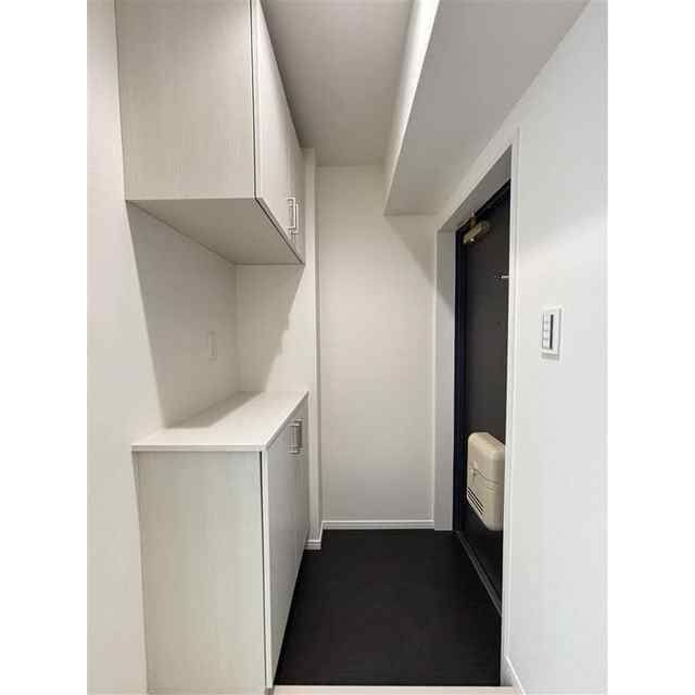 コンフォリア曳舟の玄関