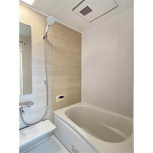 コンフォリア曳舟の浴室