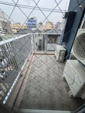 オープンブルーム東向島ｗｅｓｔのバルコニー