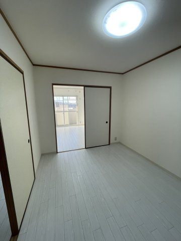 パルティール田中の洋室|イメージとして同マンション他部屋を表示しています