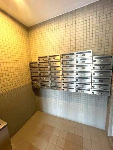 パルティール田中のロビー