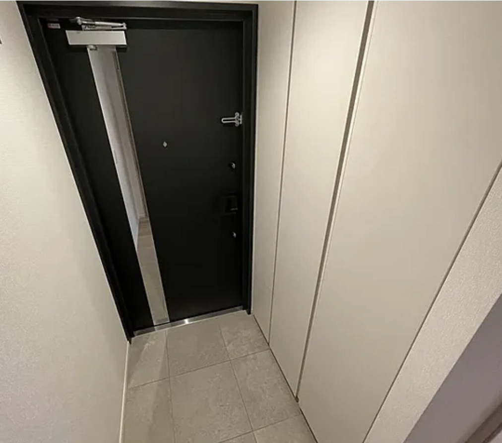 Brillia ist 墨田曳舟の玄関