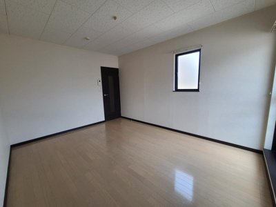 【内装】La Campana