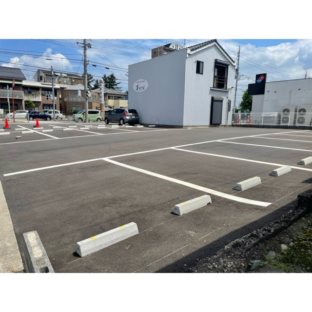岐阜市加納城南通１丁目の駐車場の駐車場