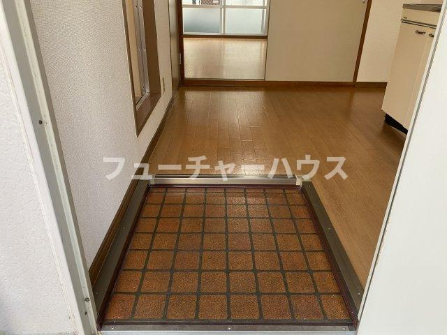 ハイツサンライフ　Ａの玄関