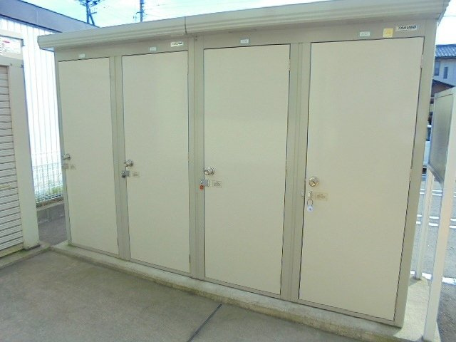 ラ・セゾン・クレールのその他