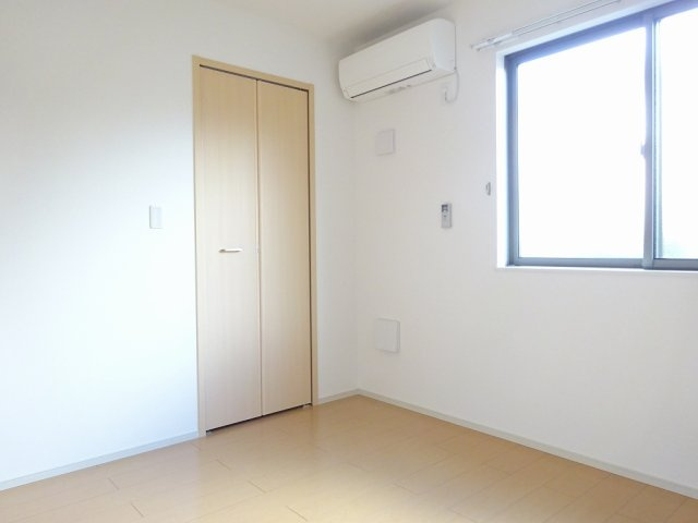 ラ・セゾン・クレールの内装|おしゃれな内装です