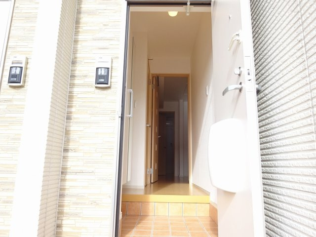 ラ・セゾン・クレールの玄関|ゆったりとした玄関です