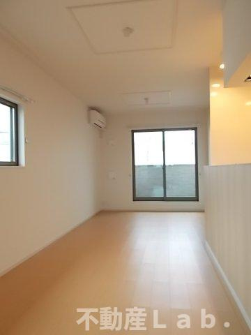 イースト　ワン　ハルズの居間・リビング