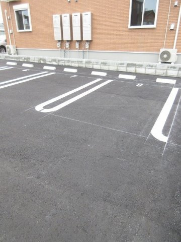 プロムナードＫ　Ⅱの駐車場