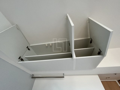 【収納】 | SERENiTE北浜 | SERENiTE北浜（セレニテ北浜）　上部収納棚