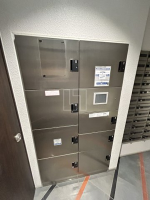 【その他共用部分】 | SERENiTE北浜 | SERENiTE北浜　宅配BOX