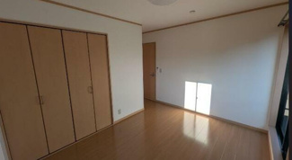 【洋室】 | 甲府住吉2丁目　平成16年築 室内リノベーション工事済