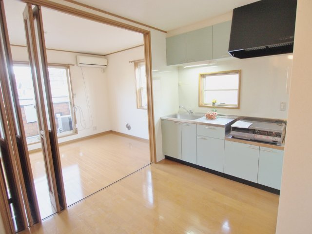 ソレイユタツノの居間・リビング