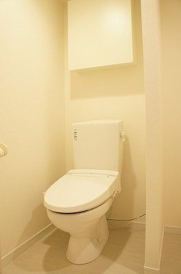 リブリ・シャルマンのトイレ|落ち着いた色調のトイレです