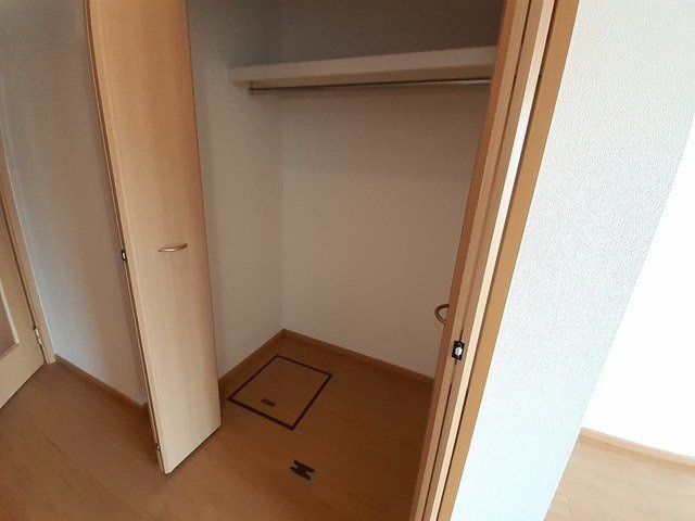 フローリアン・Ｆの収納