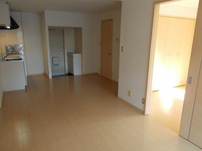 【居間・リビング】 | グリーンヒルズＢ | 居間です