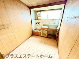 【内装】 | 西長洲町1丁目　倉庫