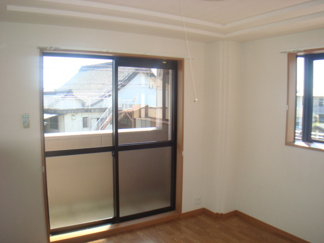 ブルーサンズ１号館の内装|洋室