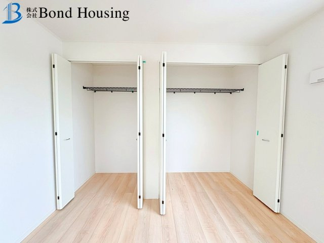 お車2台駐車可能・LDKは約18帖　竜が岡　全3棟　1号棟の収納