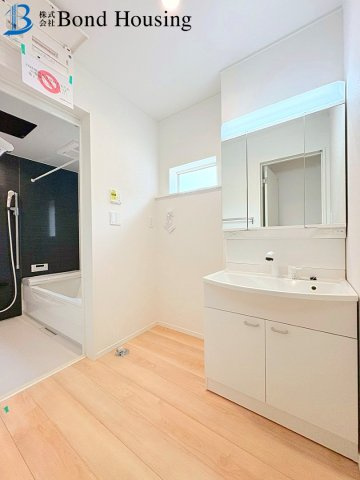 お車2台駐車可能・LDKは約18帖　竜が岡　全3棟　1号棟のその他