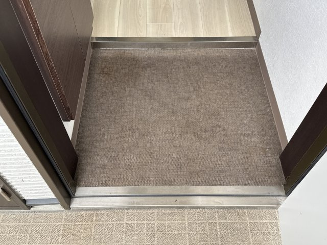 ラフェスタ妻鹿の玄関