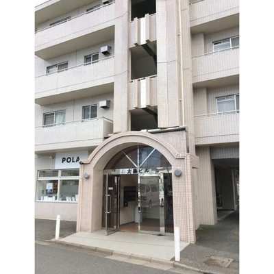 【エントランス】 | グリシーナ | 落ち着いたエントランスです