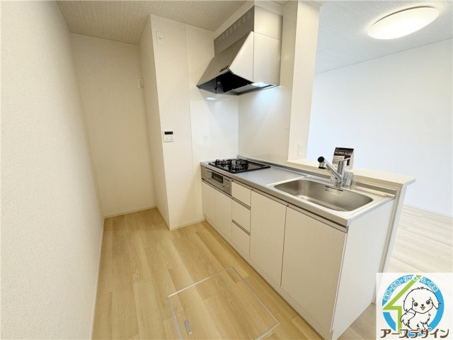 モダンパレスのキッチン|※類似部屋