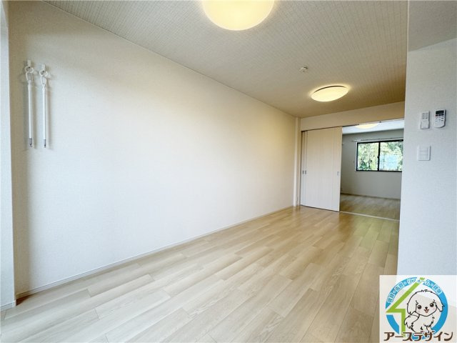 モダンパレスの洋室|※類似部屋