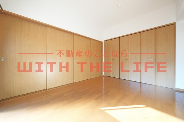 クレールヴィラ【キャッシュバック対象物件】の洋室|個人の部屋や寝室として使える洋室です