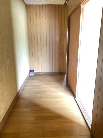 あかねハイツの玄関