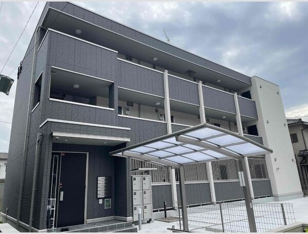 ラフィネ港明の外観|外観は落ち着いています