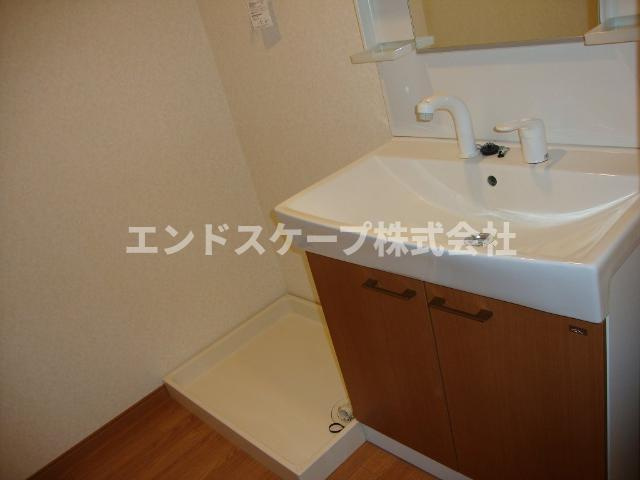 シャトー・カルムの洗面所|洗髪洗面化粧台
高崎、前橋のお部屋探しはエンドスケープまで！お客様の理想お聞かせ下さい♪