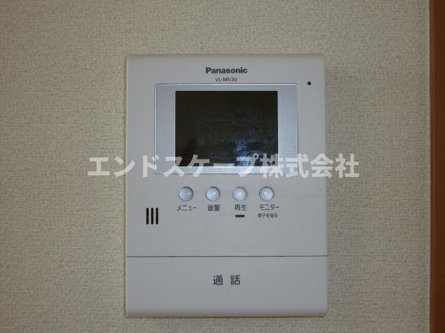 シャトー・カルムのセキュリティ|カメラ付インターホン
高崎、前橋のお部屋探しはエンドスケープまで！お客様の理想お聞かせ下さい♪