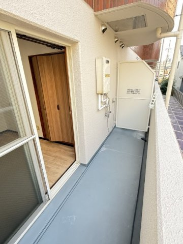 加古川市平岡町高畑の賃貸マンションのバルコニー|陽当たり良好なバルコニーです