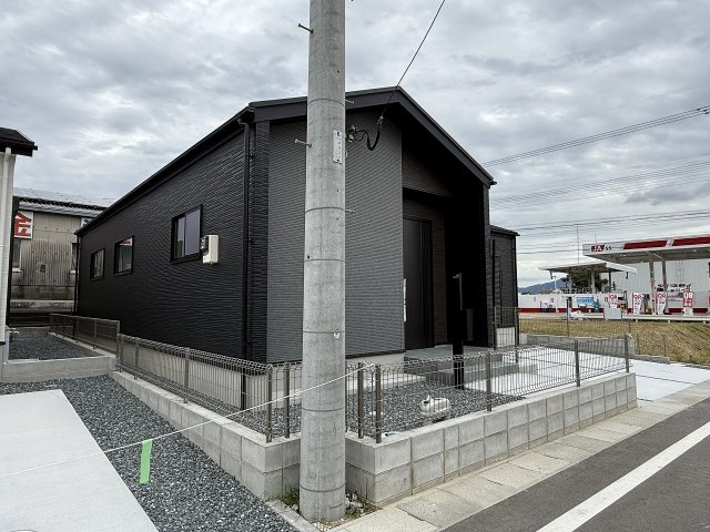 志摩師吉　3棟の外観