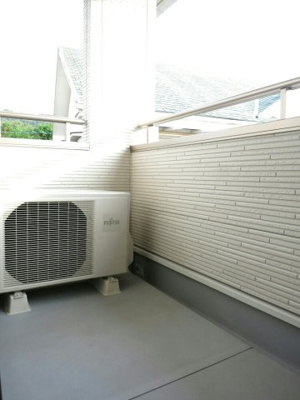 【バルコニー】 | アーバングレイス | 広々としたバルコニーです