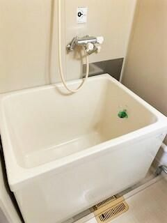 【浴室】 | パインヒル新宿 | お風呂で日々の疲れを落としましょう