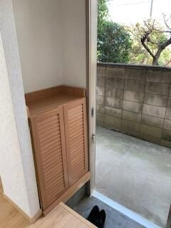 【玄関】 | パインヒル新宿 | きれいな玄関です