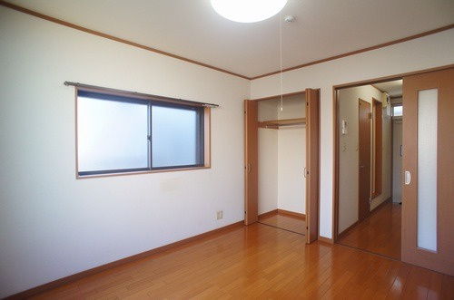 メゾン小山台の洋室