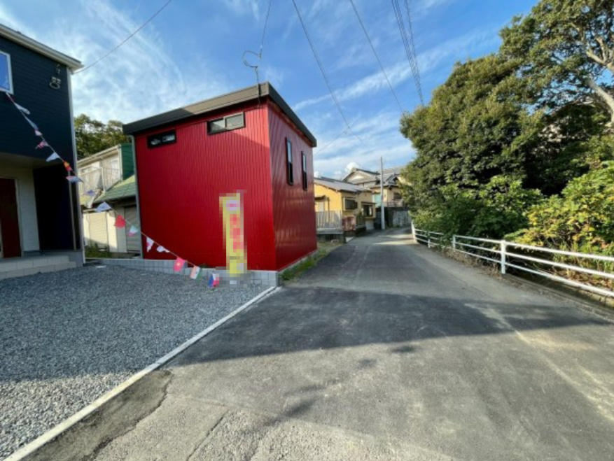 新築戸建　沼津市東椎路第6　全1棟　の前面道路含む現地写真|現地写真