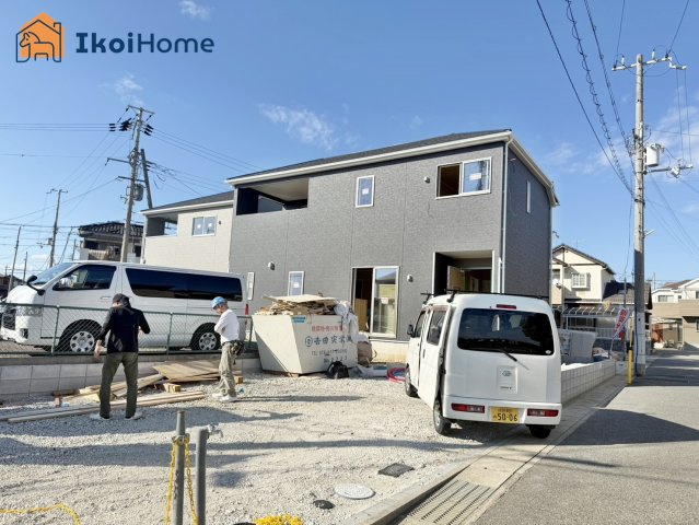 神戸市西区竜が岡第9　3号棟　新築戸建の駐車場|【ホームページに現地動画掲載中】●年中無休：当日予約可●子育てグリーン住宅対象物件です！
